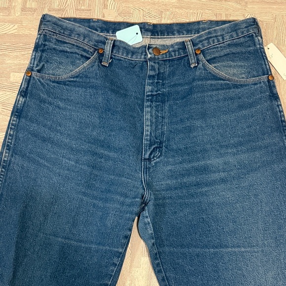 Vintage Wrangler Relaxed Fit Dark Blue Jeans - Picture 4 of 6